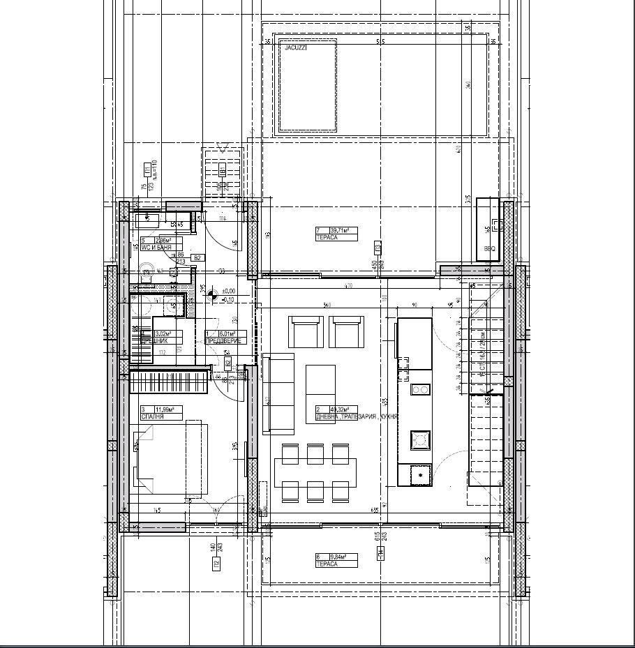 Двухэтажный новый дом в исключительном месте на первой линии моря