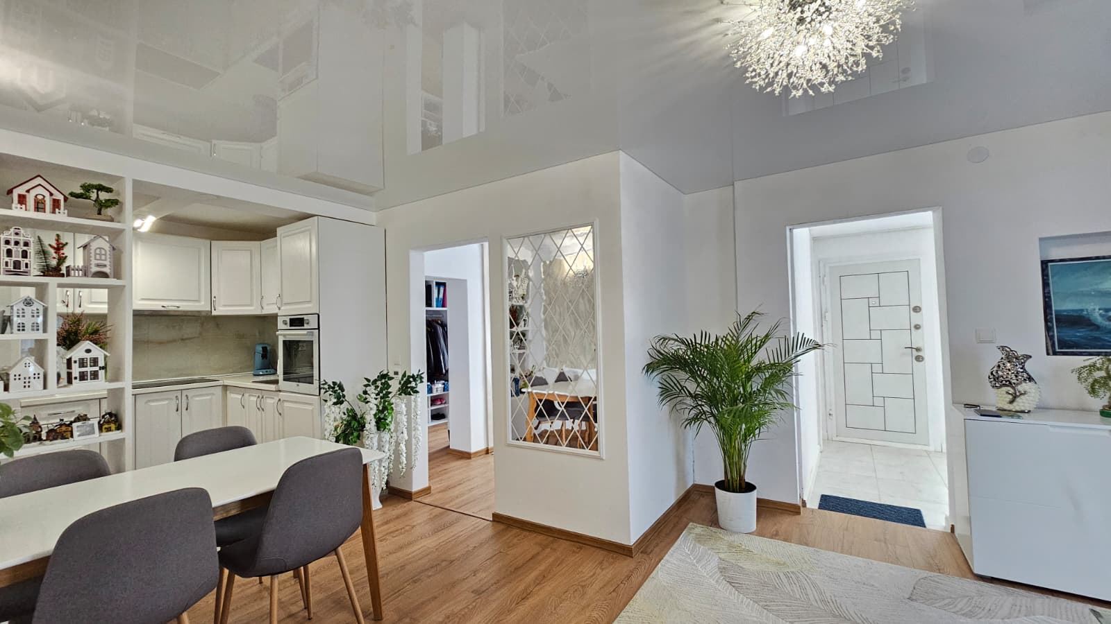 Исключительный одноэтажный дом с просторным двором в спокойной деревне Кошарица