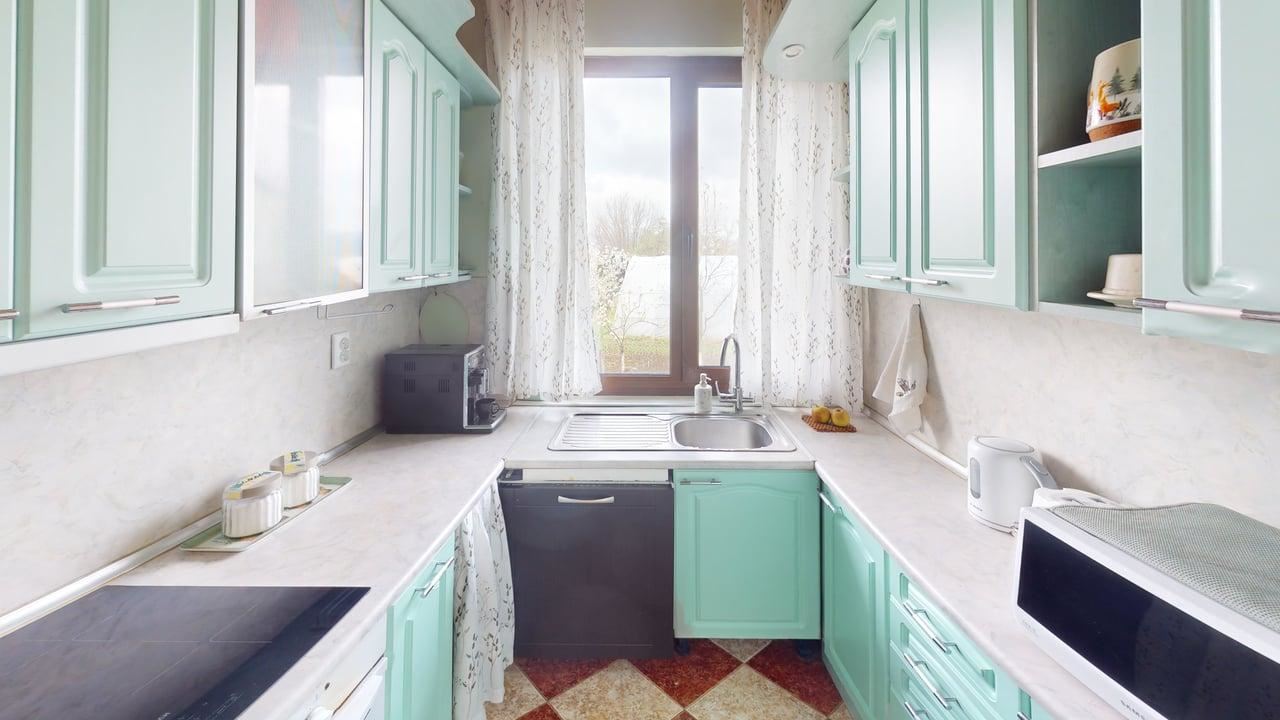 Двухэтажный дом в селе Порой – спокойствие, пространство и уют рядом с морем