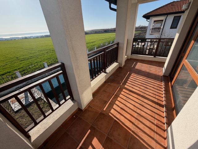  Роскошный двухэтажный дом с видом на море в Ахелое