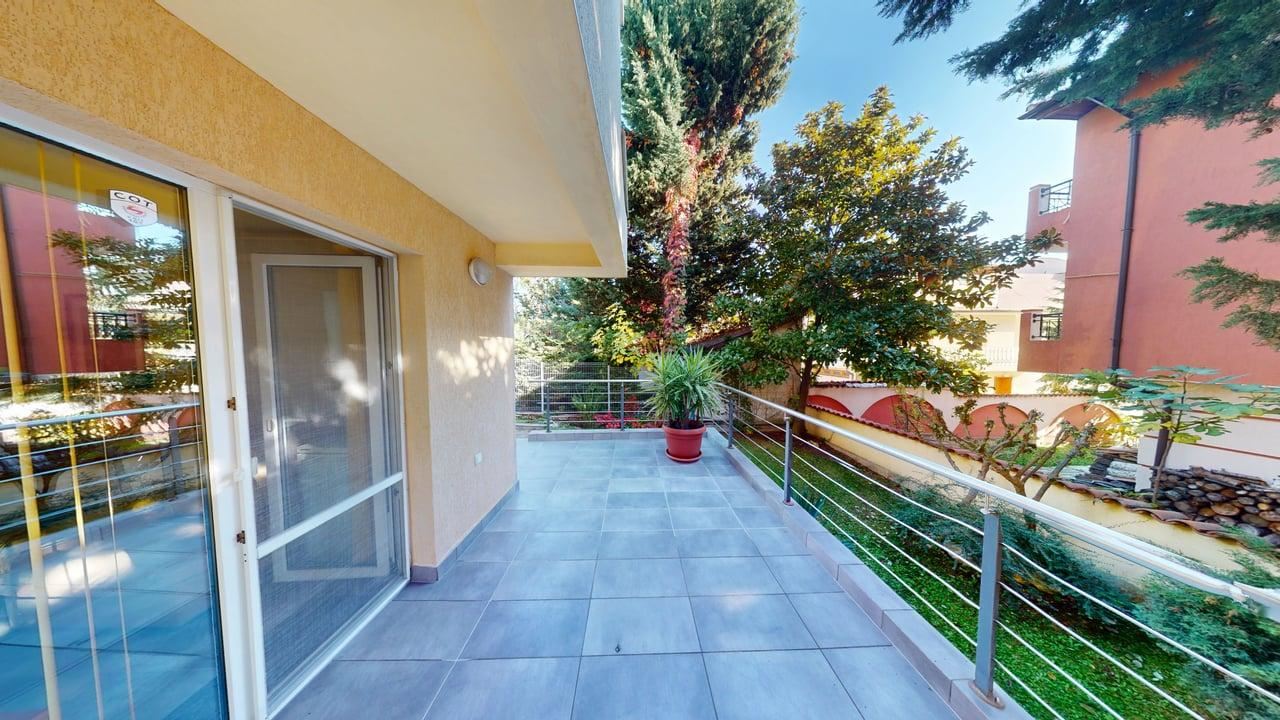 Панорамный четырёхэтажный дом с 8 спальнями и видом на море в к.к. Солнечный Берег – без таксы за обслуживание