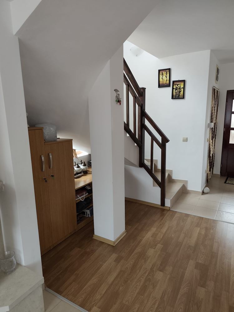 Роскошный двухэтажный дом с бассейном и красивой панорамой в престижном комплексе – Ахелой