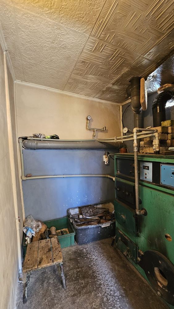  Прекрасный одноэтажный дом с бассейном и просторным двором в селе Дюлево