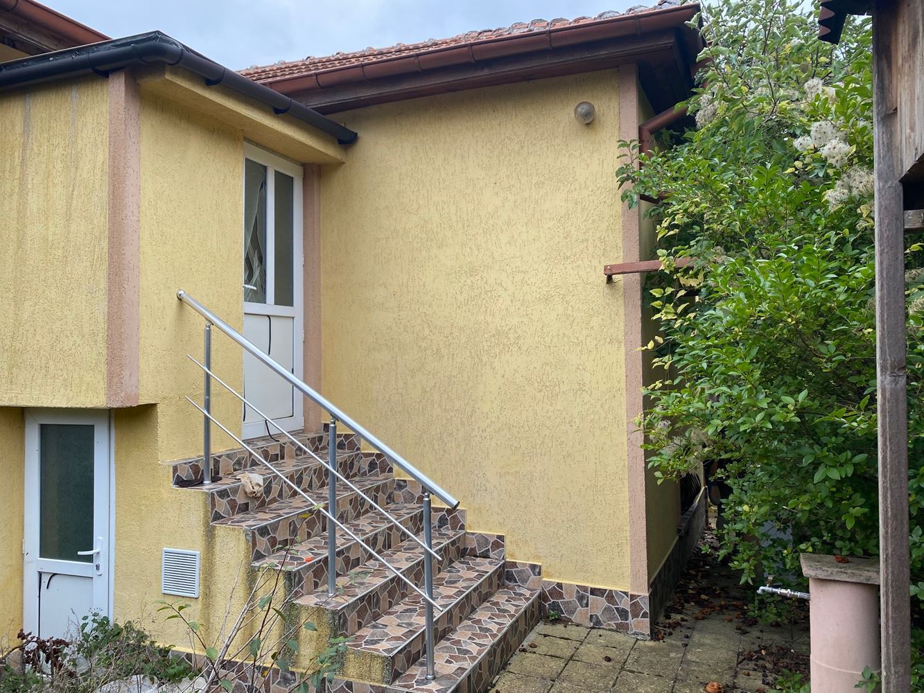 Двухэтажный дом в городе Малко Тырново