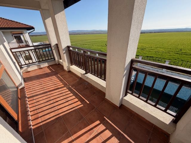  Роскошный двухэтажный дом с видом на море в Ахелое