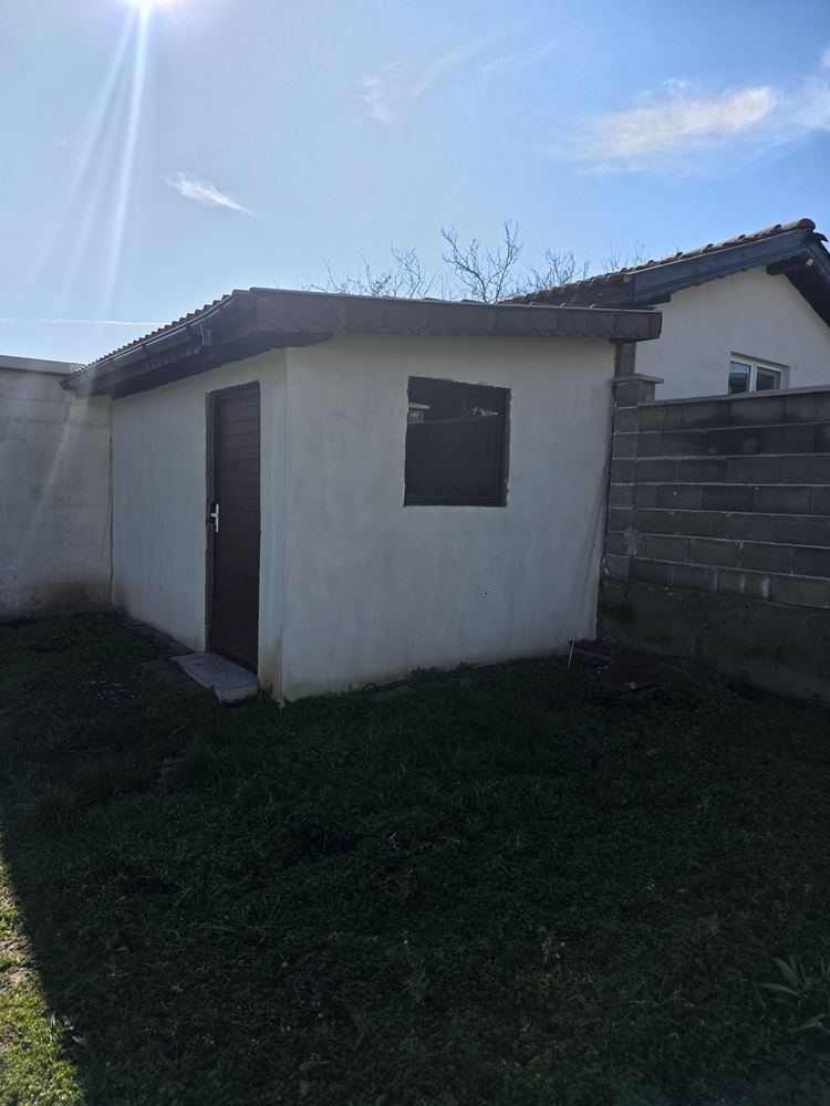 Прекрасный отдельный дом с двором в селе Тынково – уют и спокойствие рядом с Солнечным Берегом