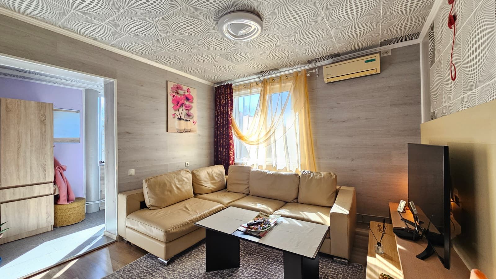  Прекрасный одноэтажный дом с бассейном и просторным двором в селе Дюлево