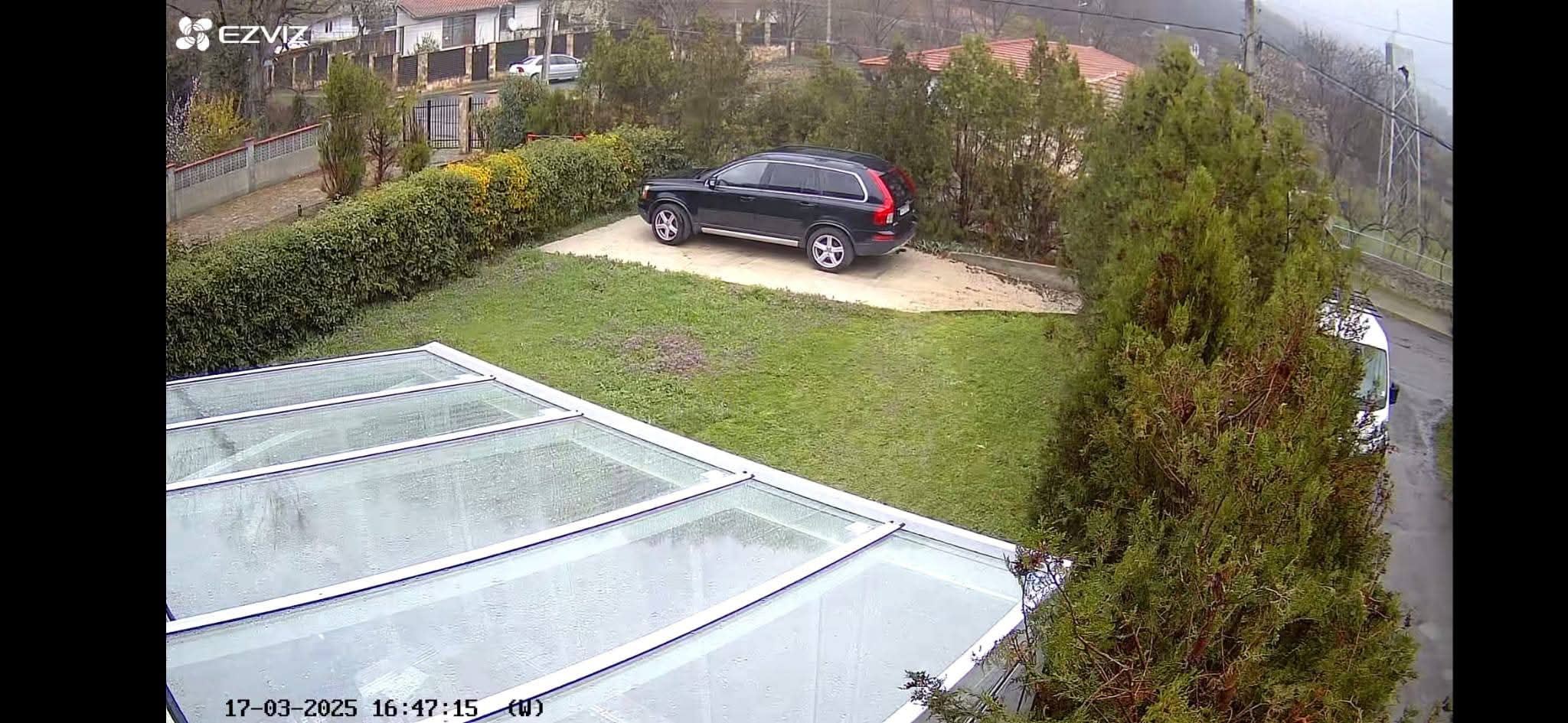 Двухэтажный отдельный дом в селе Горица – полностью обновлённый дом с двором и прекрасной верандой