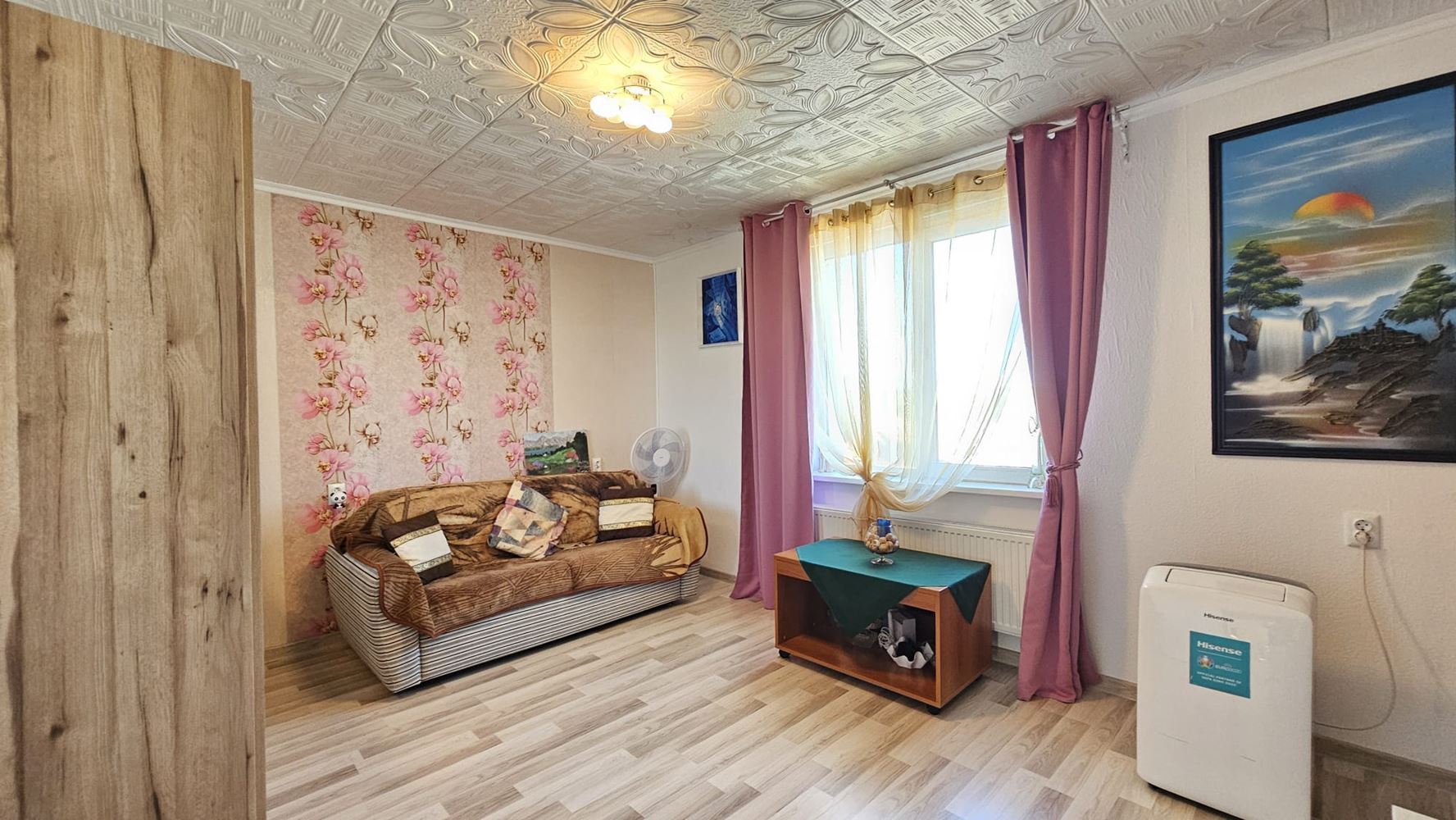  Прекрасный одноэтажный дом с бассейном и просторным двором в селе Дюлево