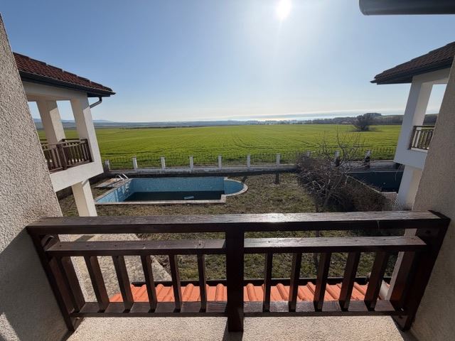  Роскошный двухэтажный дом с видом на море в Ахелое