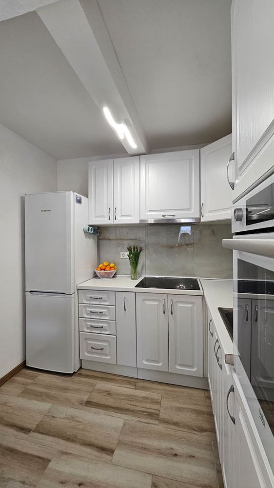 Исключительный одноэтажный дом с просторным двором в спокойной деревне Кошарица