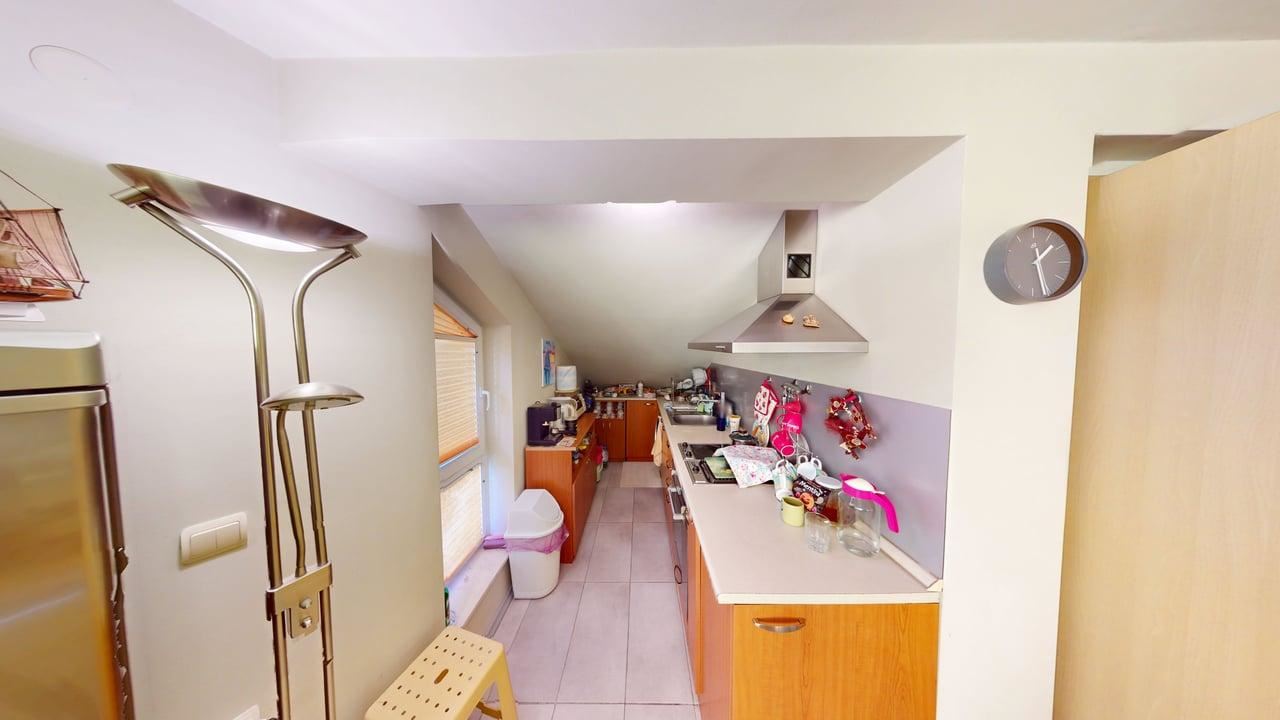 Панорамный четырёхэтажный дом с 8 спальнями и видом на море в к.к. Солнечный Берег – без таксы за обслуживание