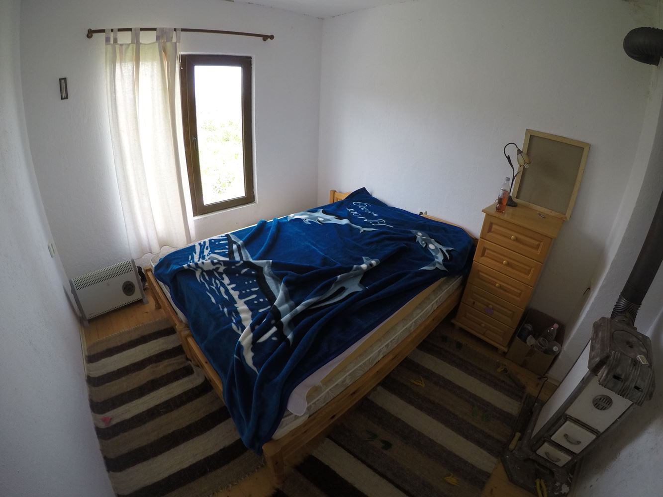 Добротный двухэтажный дом с ремонтом