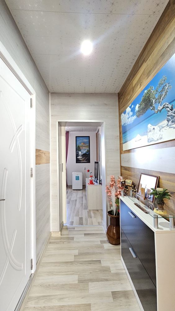  Прекрасный одноэтажный дом с бассейном и просторным двором в селе Дюлево