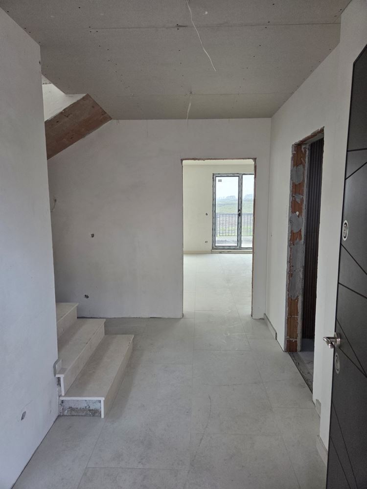 Поморие – современный двухэтажный дом с четырьмя спальнями – безопасность, энергоэффективность и комфорт без компромиссов