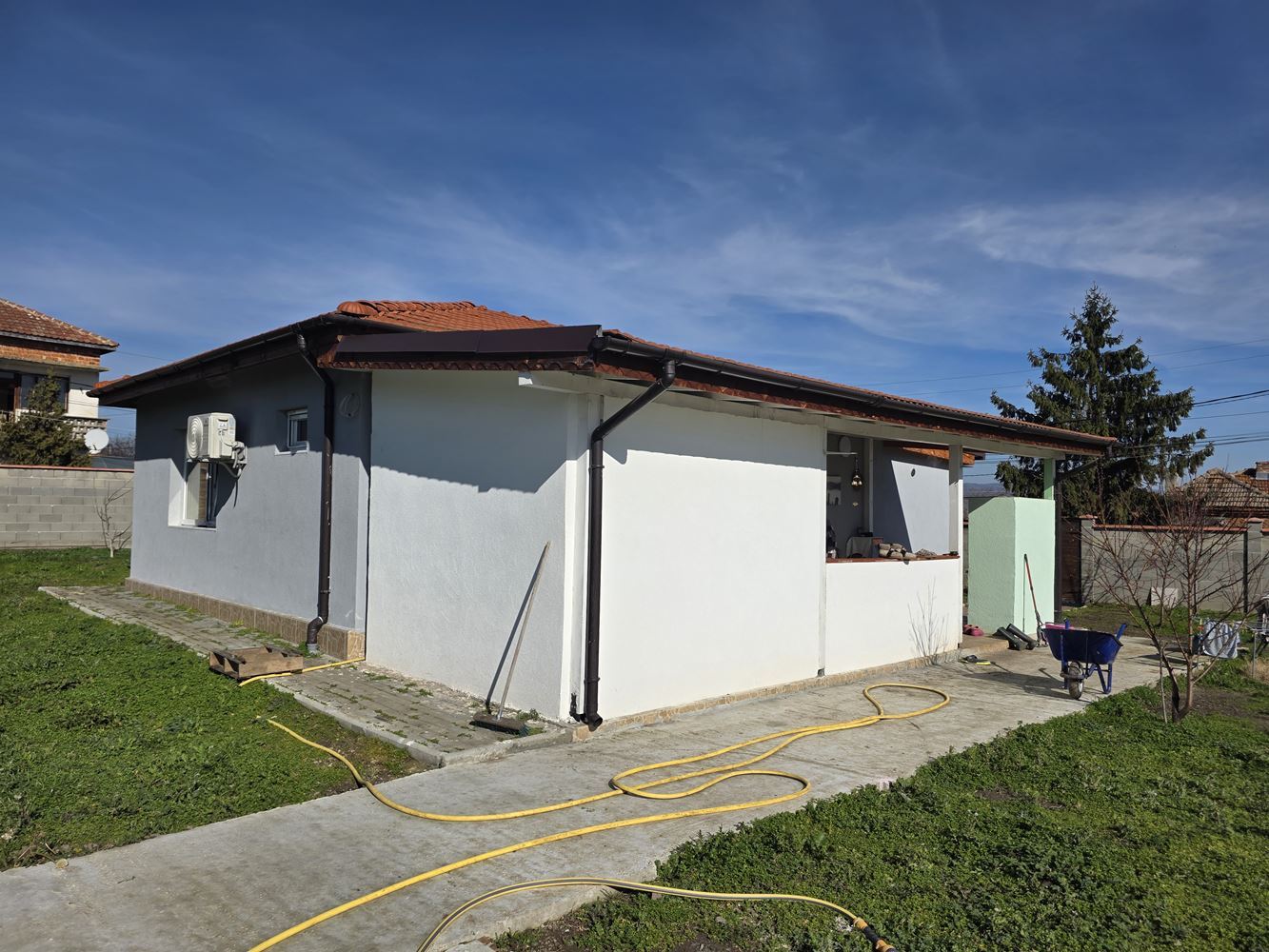 Прекрасный отдельный дом с двором в селе Тынково – уют и спокойствие рядом с Солнечным Берегом