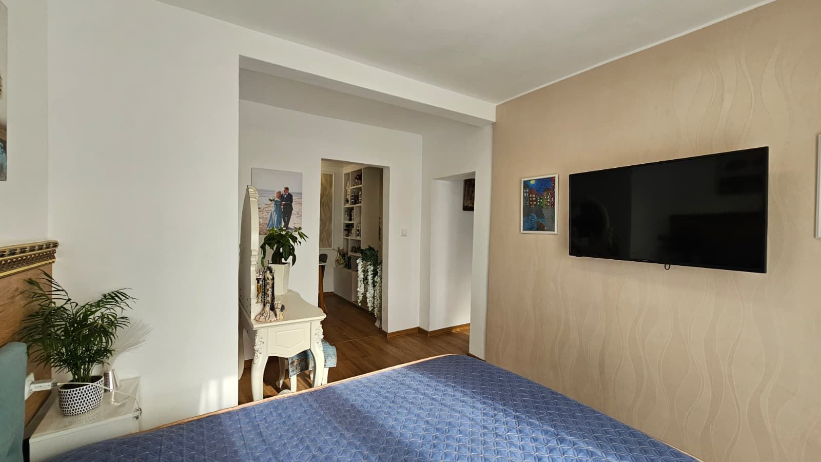 Исключительный одноэтажный дом с просторным двором в спокойной деревне Кошарица