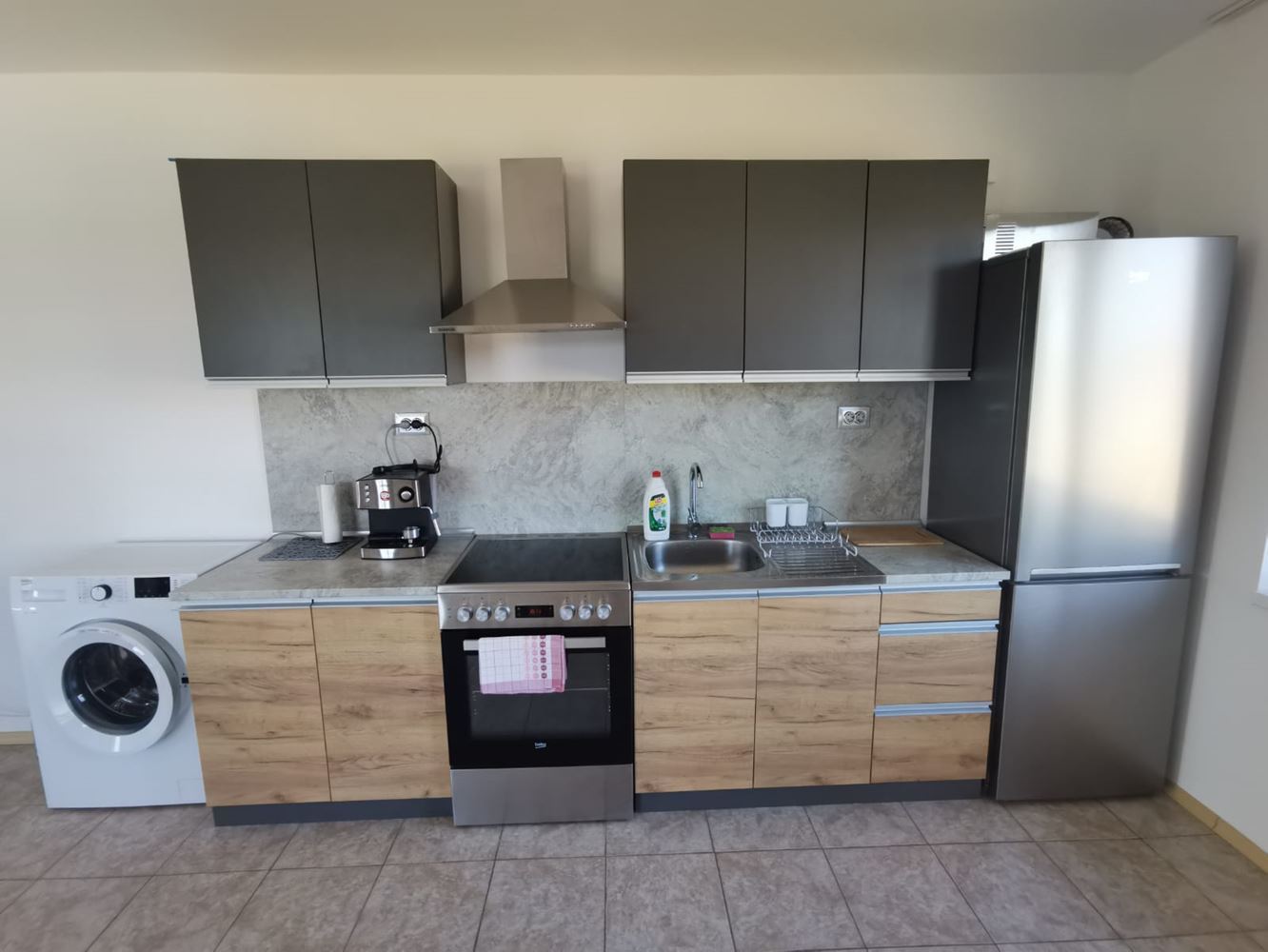 Просторный одноэтажный дом с панорамным видом в эко-комплексе на Балканских горах