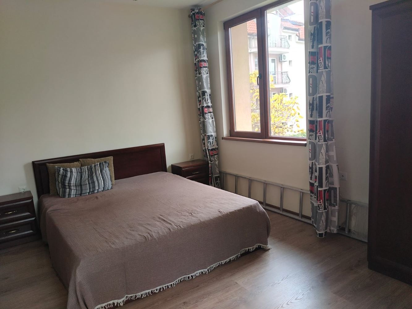 Просторный трехэтажный индивидуальный дом в центре Равды – комфорт, престиж и полная самостоятельность