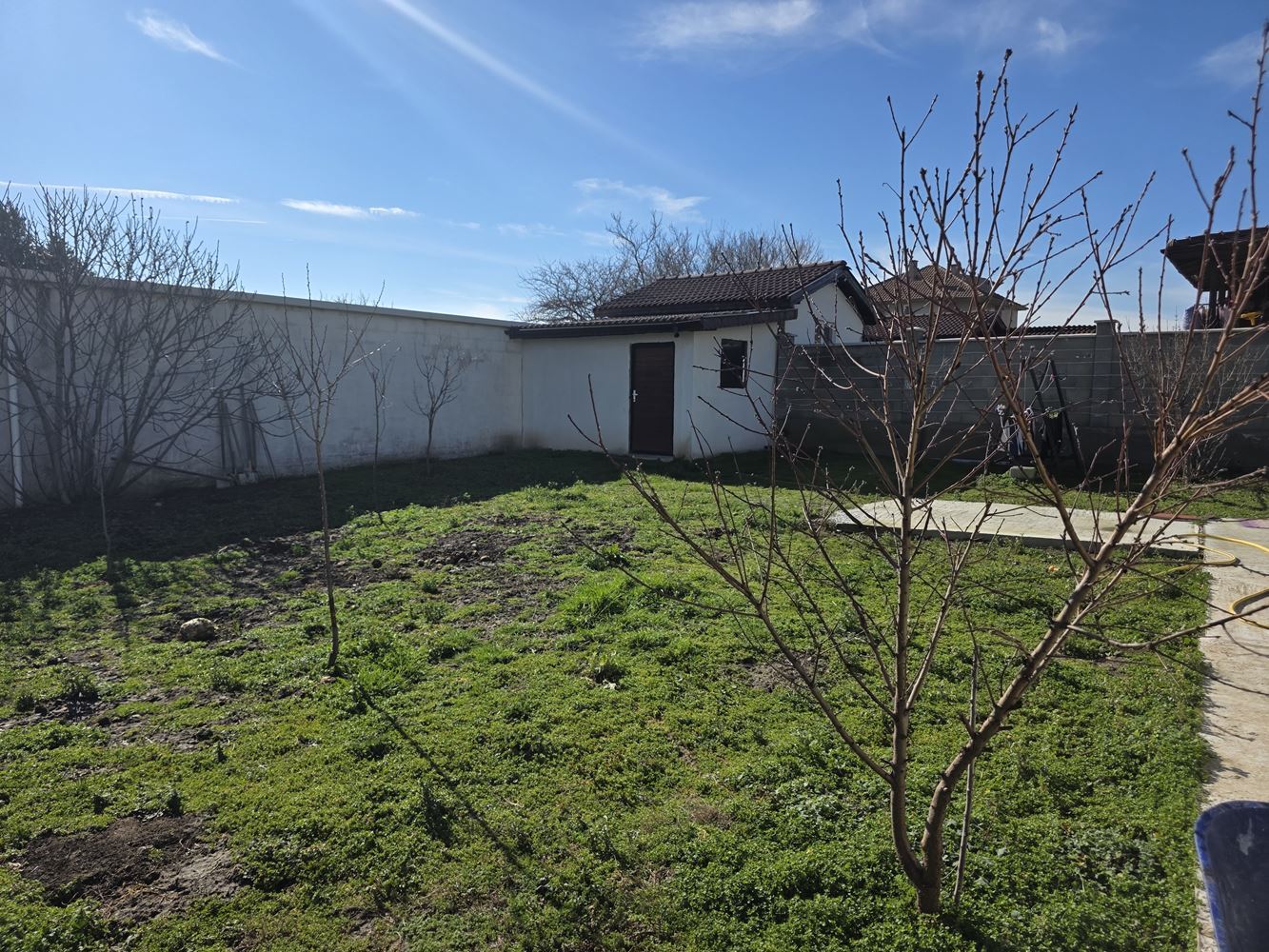 Прекрасный отдельный дом с двором в селе Тынково – уют и спокойствие рядом с Солнечным Берегом